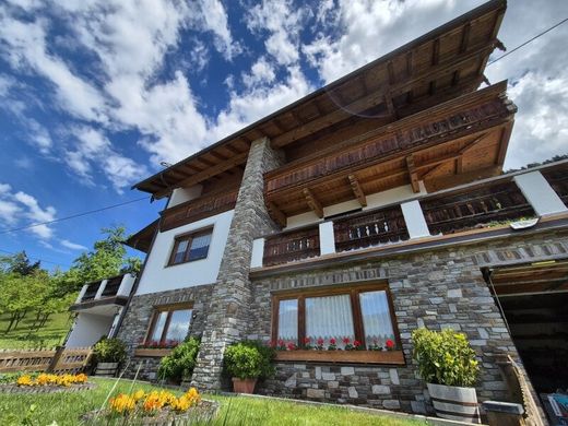 Luxus-Haus zu verkaufen in Hart im Zillertal