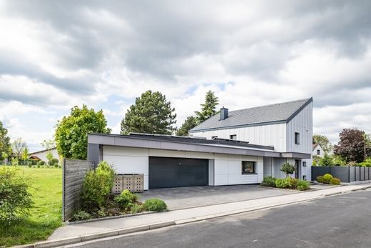 Luxus-Haus in Wr. Neustadt, Wiener Neustadt Stadt