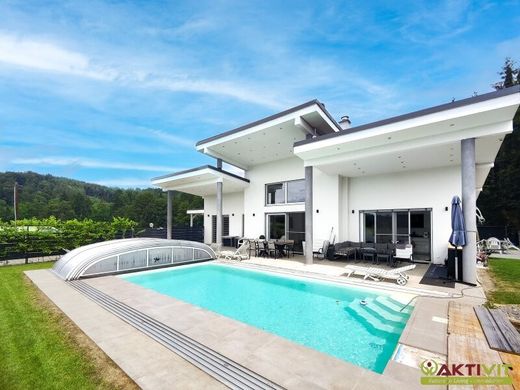 Villa Gratkorn, Politischer Bezirk Graz-Umgebung