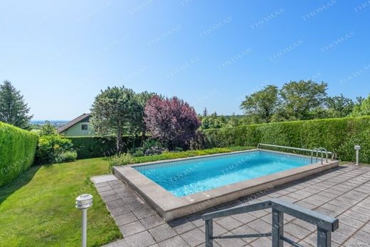 Villa a Hagenbrunn, Politischer Bezirk Korneuburg