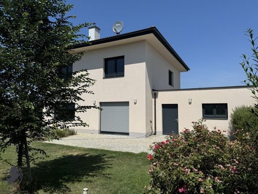 Casa di lusso a Pixendorf, Politischer Bezirk Tulln