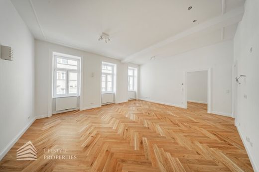 Apartment / Etagenwohnung in Wien, Wien Stadt