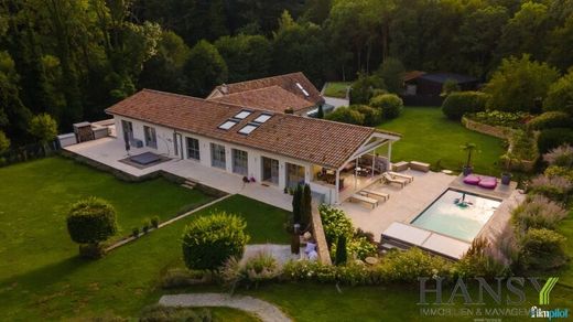 Luxury home in Wolfsgraben, Politischer Bezirk Sankt Pölten