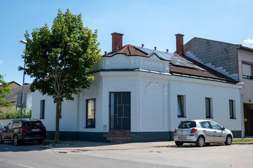 Luksusowy dom w Deutsch-Wagram, Politischer Bezirk Gänserndorf