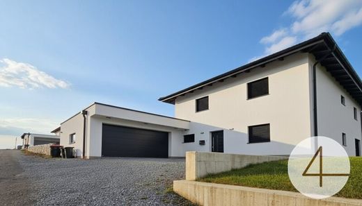 Casa de luxo - Riedau, Politischer Bezirk Schärding