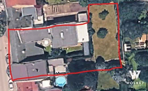 Land in Stockerau, Politischer Bezirk Korneuburg