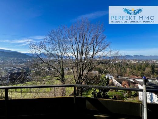 Maison de luxe à Kennelbach, Politischer Bezirk Bregenz