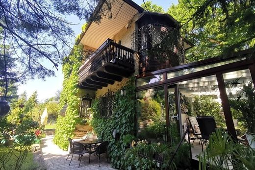 Luxury home in Wolfsgraben, Politischer Bezirk Sankt Pölten