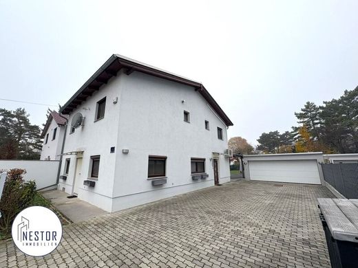 Luxury home in Gemeindebezirk Donaustadt, Wien Stadt