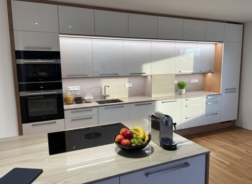 Sankt Florian, Politischer Bezirk Linz-Landのアパートメント