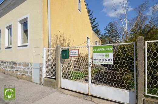 Элитный дом, Perchtoldsdorf, Politischer Bezirk Mödling