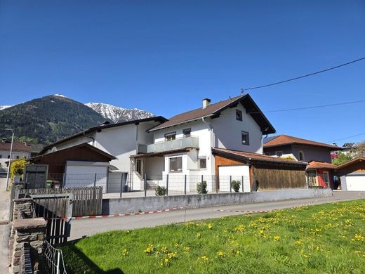 Lüks ev Inzing, Politischer Bezirk Innsbruck Land