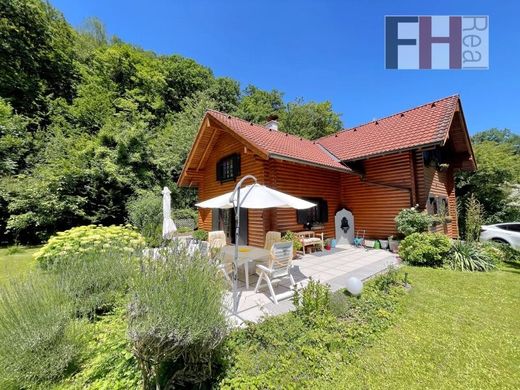 منزل ﻓﻲ Purkersdorf, Politischer Bezirk Sankt Pölten