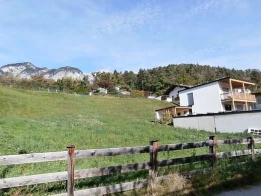 Grond in Völs, Politischer Bezirk Innsbruck Land