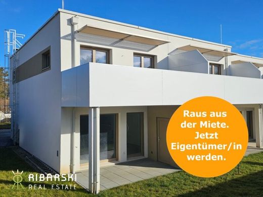 Luxe woning in Sooss, Politischer Bezirk Baden