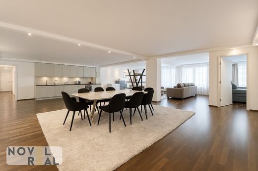 ﺷﻘﺔ ﻓﻲ فيينا, Wien Stadt