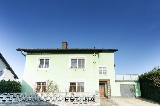 Casa di lusso a Stockerau, Politischer Bezirk Korneuburg