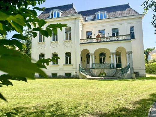 Apartamento - Baden, Politischer Bezirk Baden