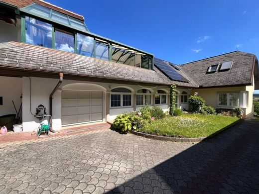 Luxury home in Grosspetersdorf, Politischer Bezirk Oberwart