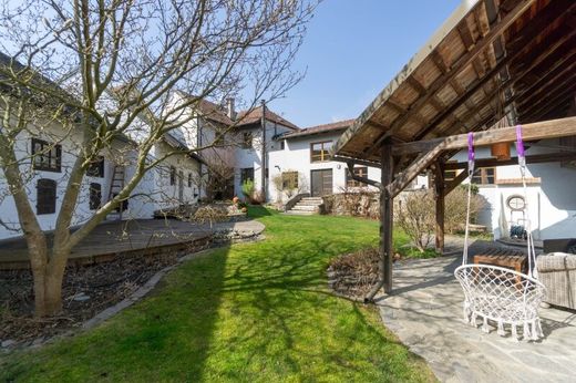 Luxury home in Stockerau, Politischer Bezirk Korneuburg
