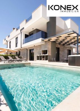 Luxury home in Vabriga, Tar-Vabriga-Torre Abrega