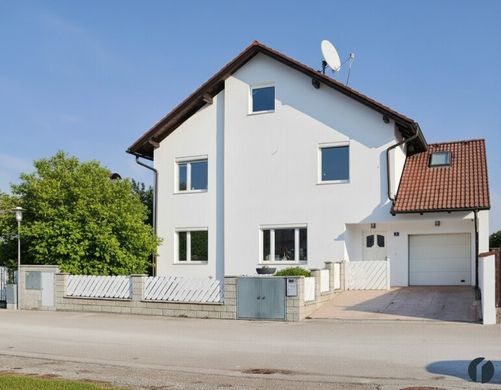 Luxury home in Königstetten, Politischer Bezirk Tulln