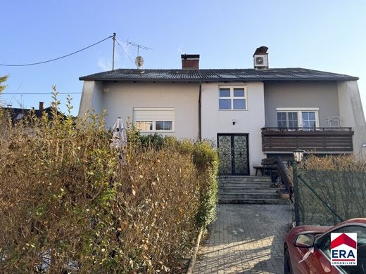 Maison de luxe à Mistelbach, Politischer Bezirk Mistelbach