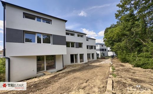 Lüks ev Fischamend Dorf, Politischer Bezirk Bruck an der Leitha