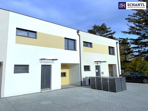 Lüks ev Götzendorf an der Leitha, Politischer Bezirk Bruck an der Leitha