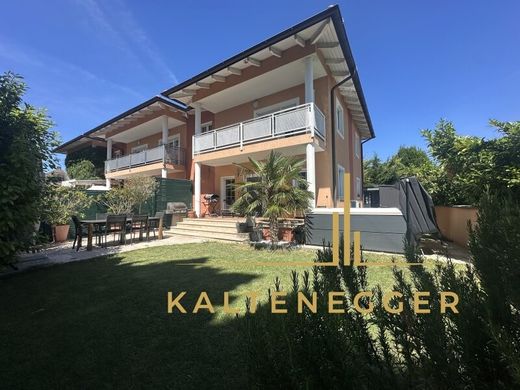 Luxury home in Bad Vöslau, Politischer Bezirk Baden