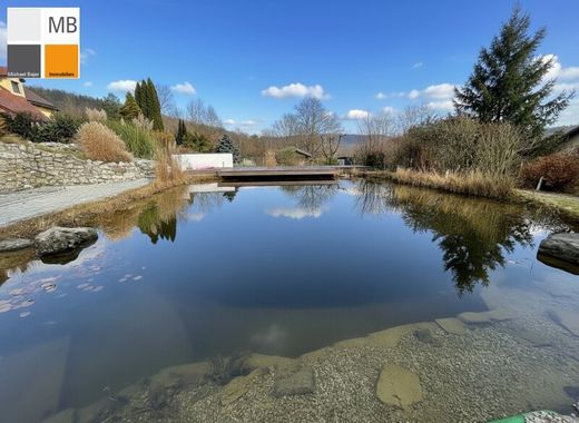 ‏קרקע ב  Hinterbrühl, Politischer Bezirk Mödling