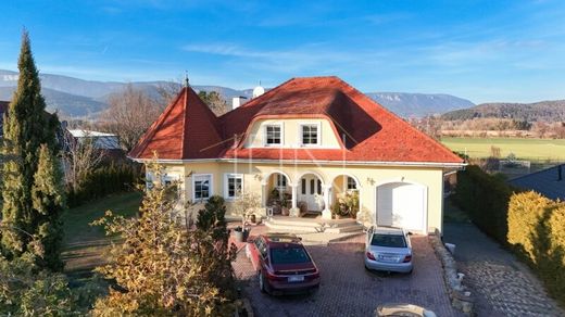 Villa in Gerasdorf am Steinfelde, Politischer Bezirk Neunkirchen