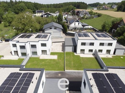 Luxury home in Laakirchen, Politischer Bezirk Gmunden
