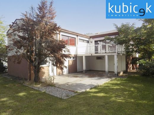 Casa di lusso a Strasshof an der Nordbahn, Politischer Bezirk Gänserndorf