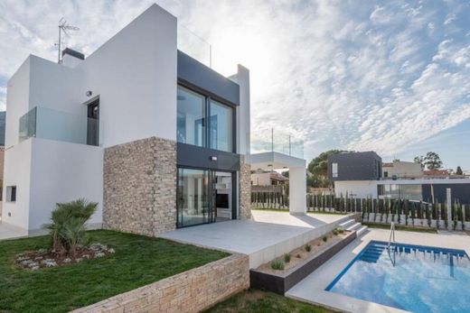 Luxe woning in Colònia de Sant Pere, Balearen