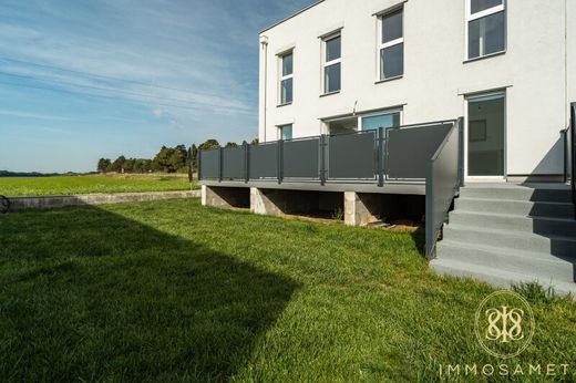 Luxus-Haus in Parbasdorf, Politischer Bezirk Gänserndorf