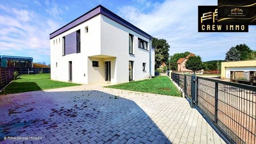 Maison de luxe à Wimpassing im Schwarzatale, Politischer Bezirk Neunkirchen