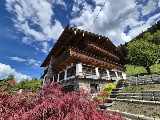 Luxus-Haus zu verkaufen in Hart im Zillertal