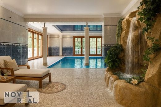 Casa de lujo en Enzesfeld, Politischer Bezirk Baden