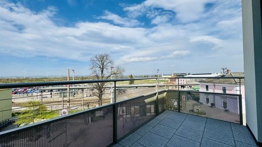 Διαμέρισμα σε Deutsch-Wagram, Politischer Bezirk Gänserndorf