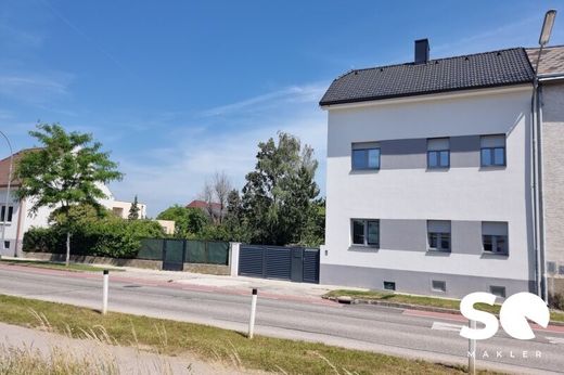 Luxury home in Wiener Neustadt, Wiener Neustadt Stadt