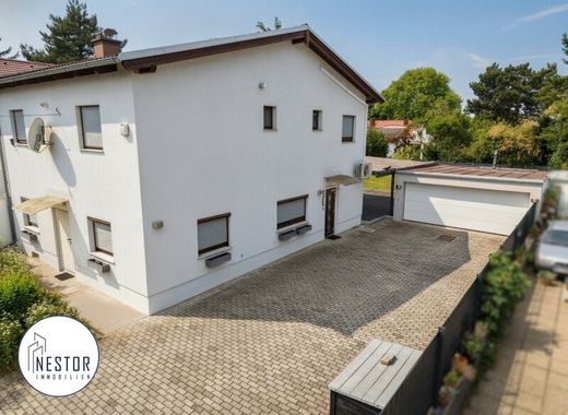 Luxury home in Gemeindebezirk Donaustadt, Wien Stadt