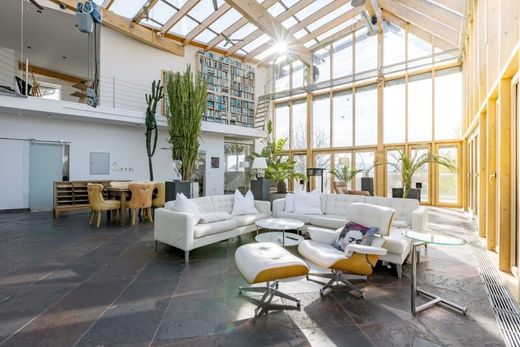 Casa di lusso a Stockerau, Politischer Bezirk Korneuburg