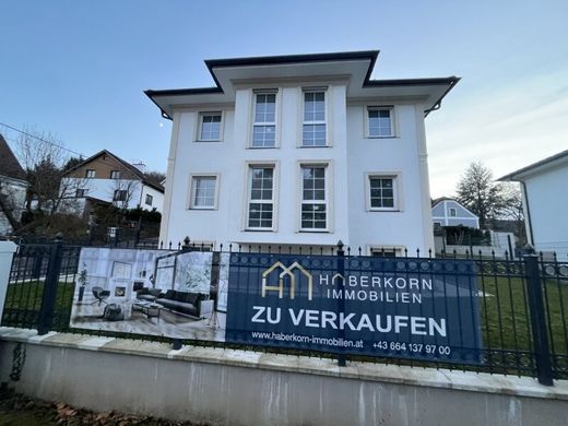 Villa - Kierling, Politischer Bezirk Tulln