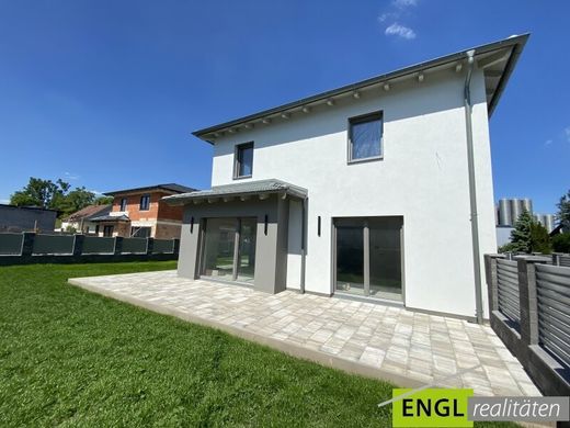 Luxury home in Unterwaltersdorf, Politischer Bezirk Baden
