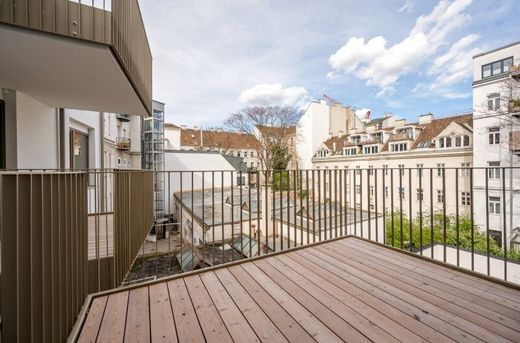 Apartment / Etagenwohnung in Mariahilf, Politischer Bezirk Sankt Veit an der Glan