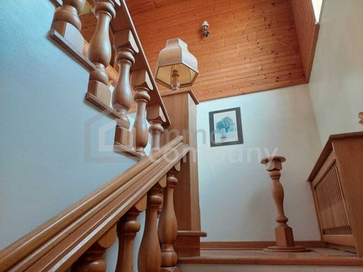 Lüks ev Engelhartstetten, Politischer Bezirk Gänserndorf