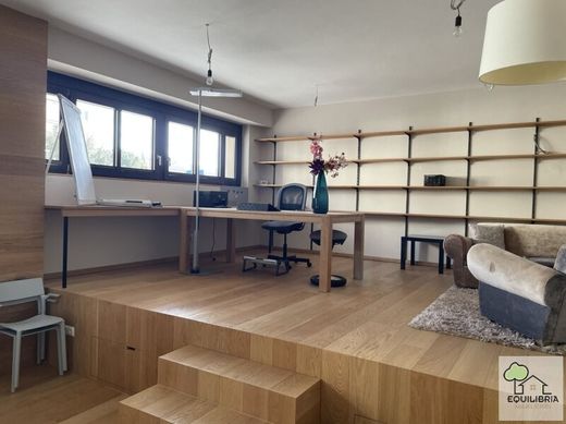 Escritório - Klosterneuburg, Politischer Bezirk Tulln