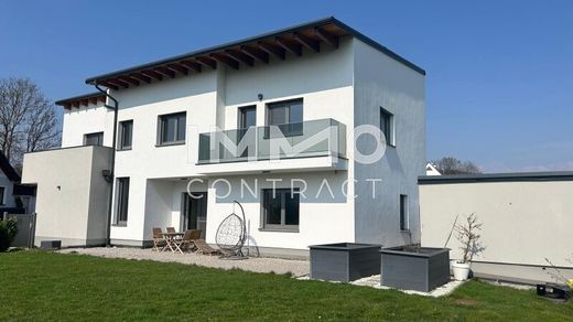 Luxury home in Hofstetten, Politischer Bezirk Sankt Pölten
