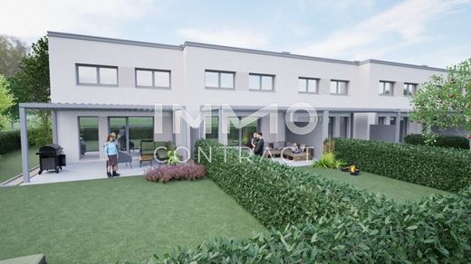 Luxury home in Traismauer, Politischer Bezirk Sankt Pölten